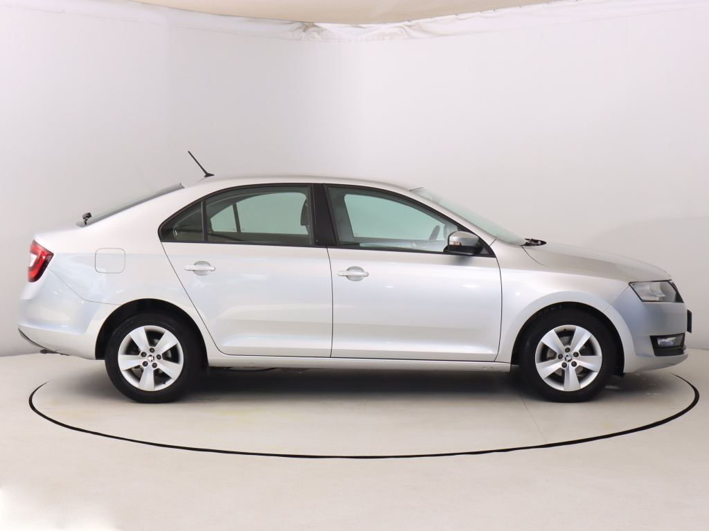 Škoda Rapid