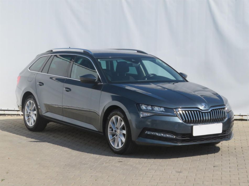 Skoda Superb - 2021