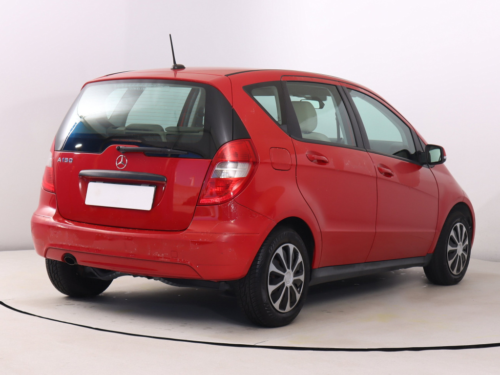 Mercedes-Benz A