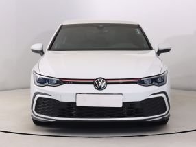 Volkswagen Golf - 2021