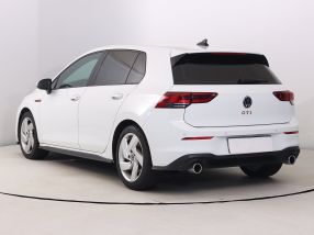 Volkswagen Golf - 2021