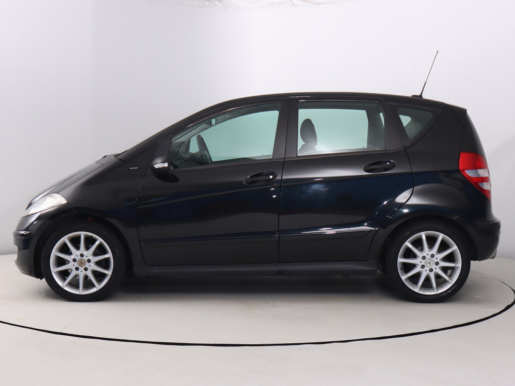 Mercedes-Benz A
