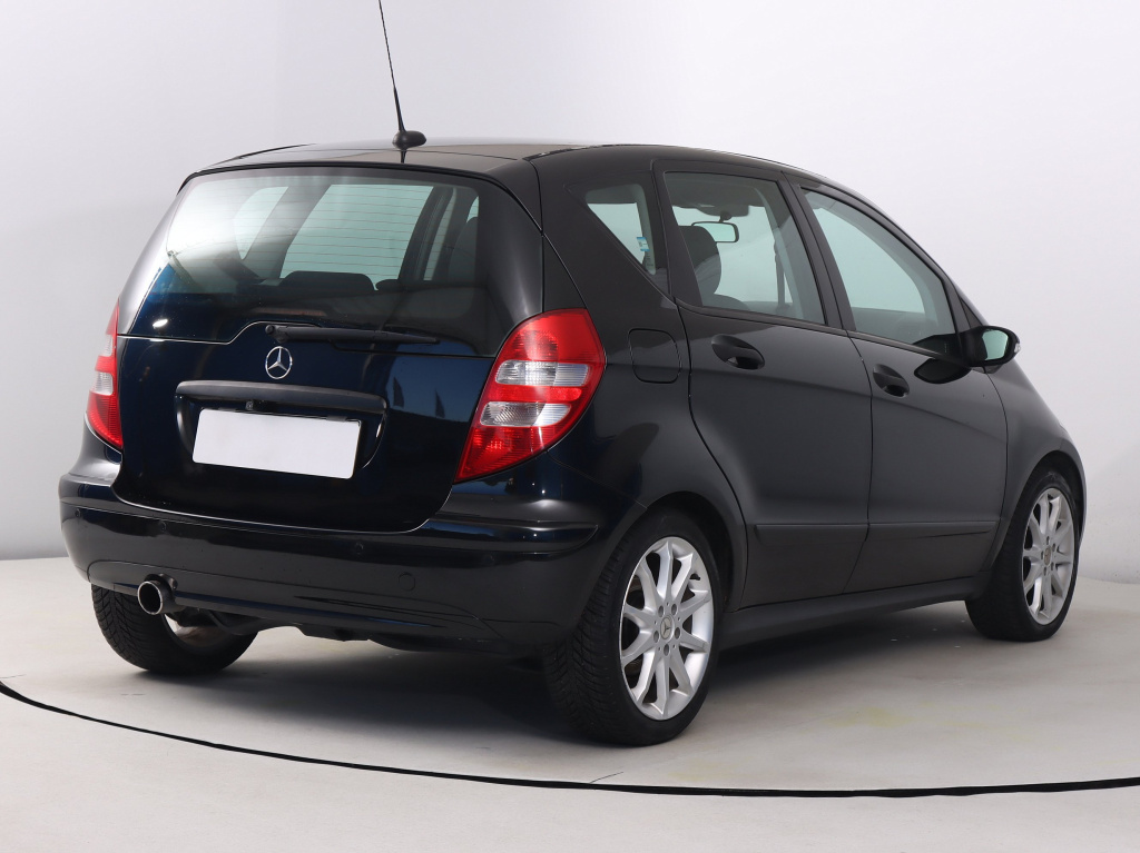 Mercedes-Benz A