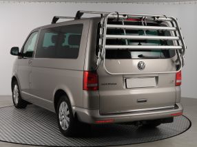 Volkswagen Multivan - 2013