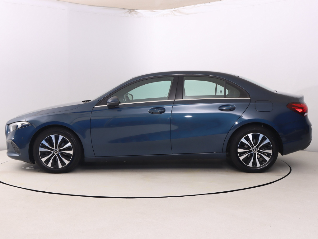 Mercedes-Benz A