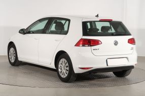 Volkswagen Golf - 2016