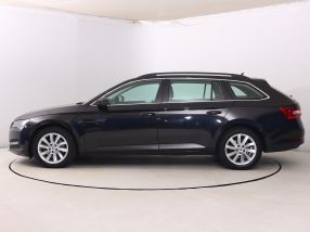 Skoda Superb - 2022