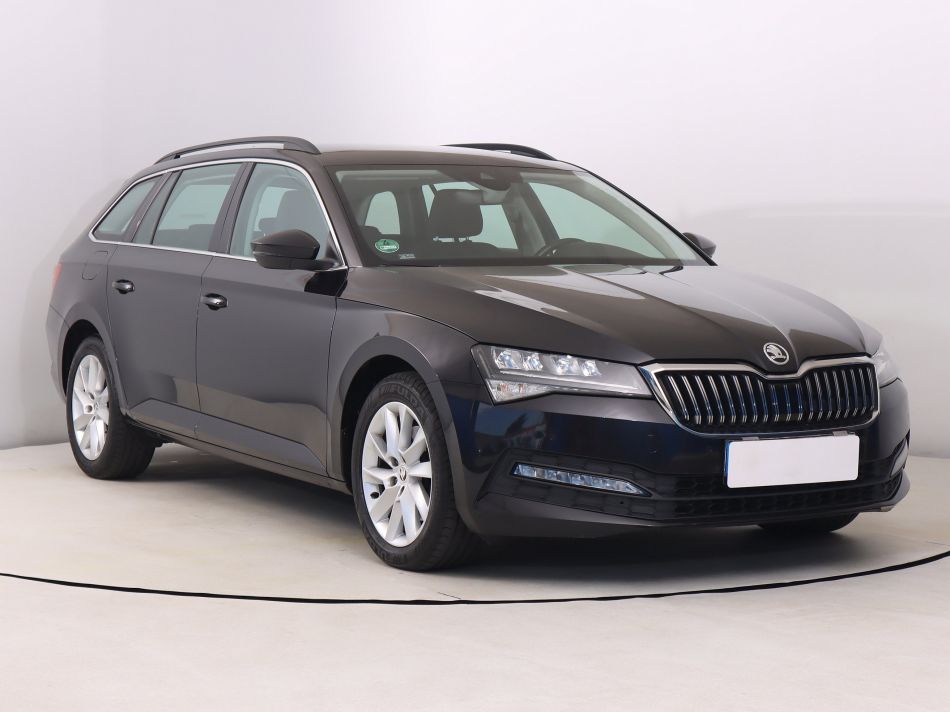 Skoda Superb - 2022
