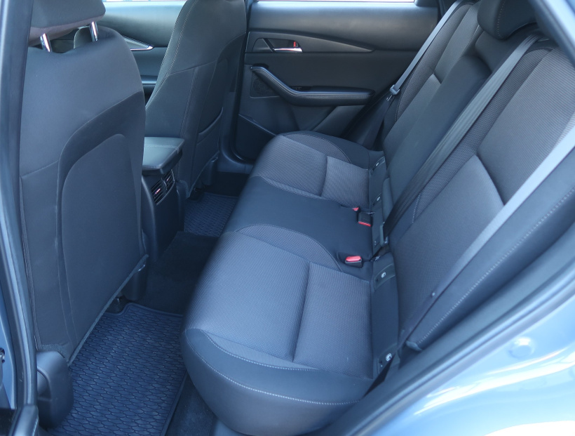 Mazda CX-30, 2021