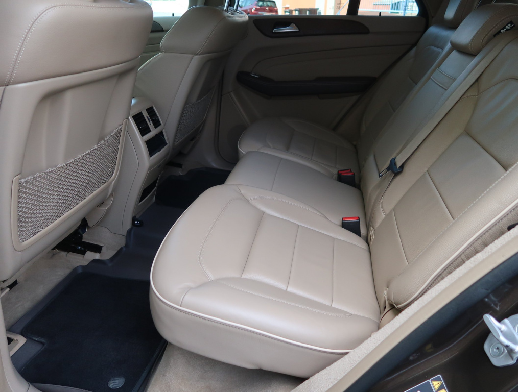 Mercedes-Benz ML