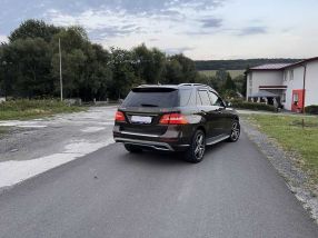 Mercedes-Benz ML - 2013