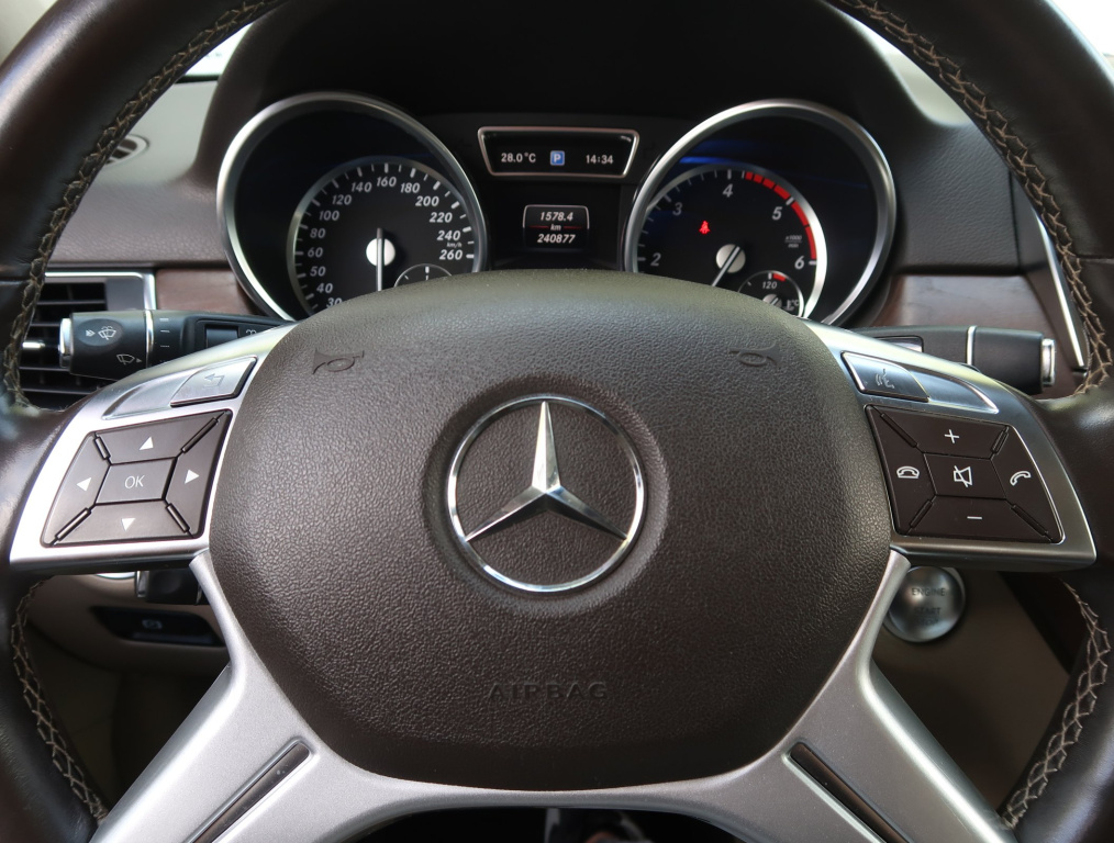 Mercedes-Benz ML