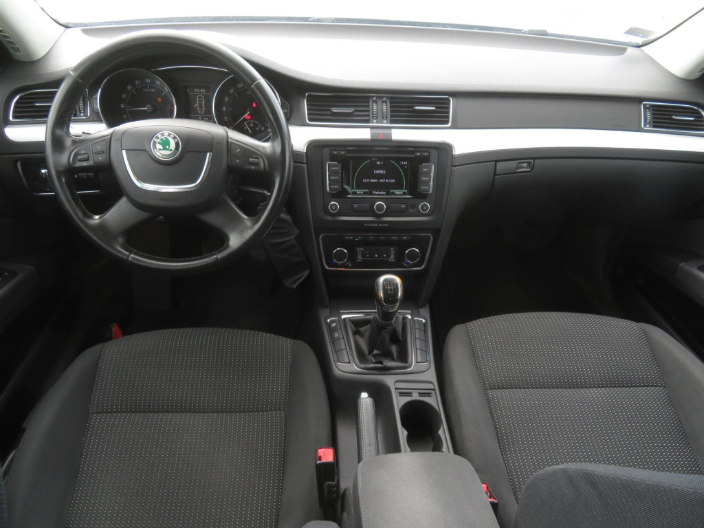 Škoda Superb