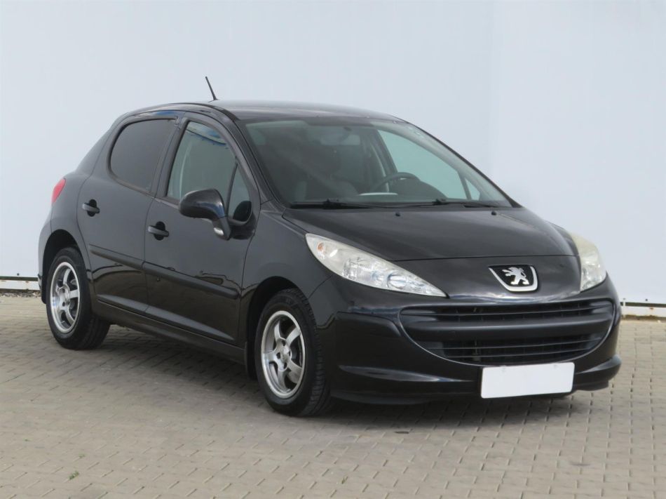 Peugeot 207 - 2009