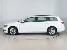 Volkswagen Passat - 2015