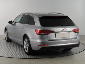 Audi A4 - 2016