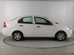 Chevrolet Aveo 2012