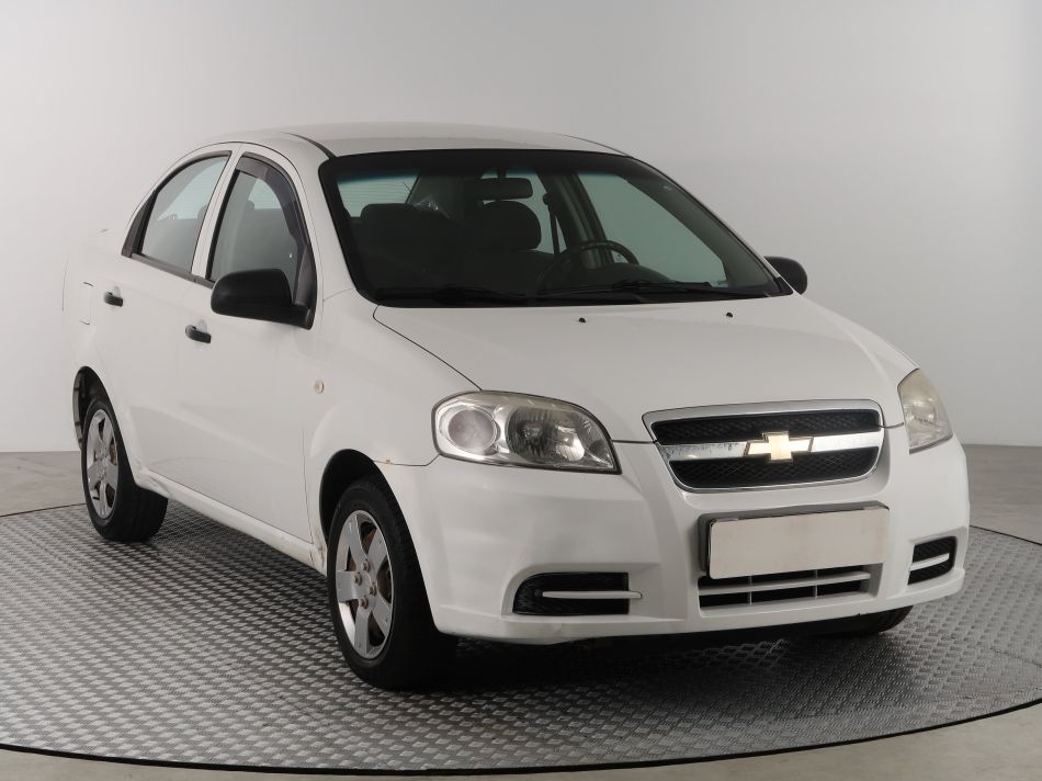 Chevrolet Aveo - 2012