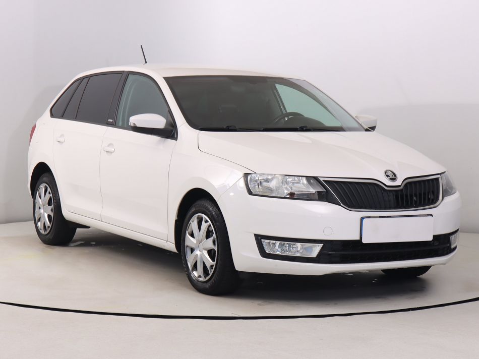 Skoda Rapid Spaceback - 2016