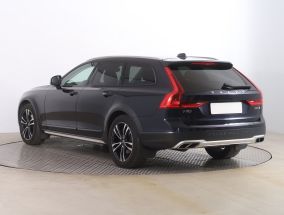 Volvo V90 Cross Country - 2019