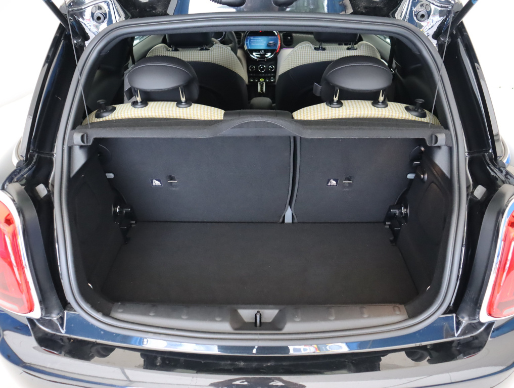 MINI 3-door