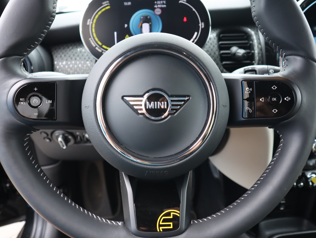 MINI 3-door