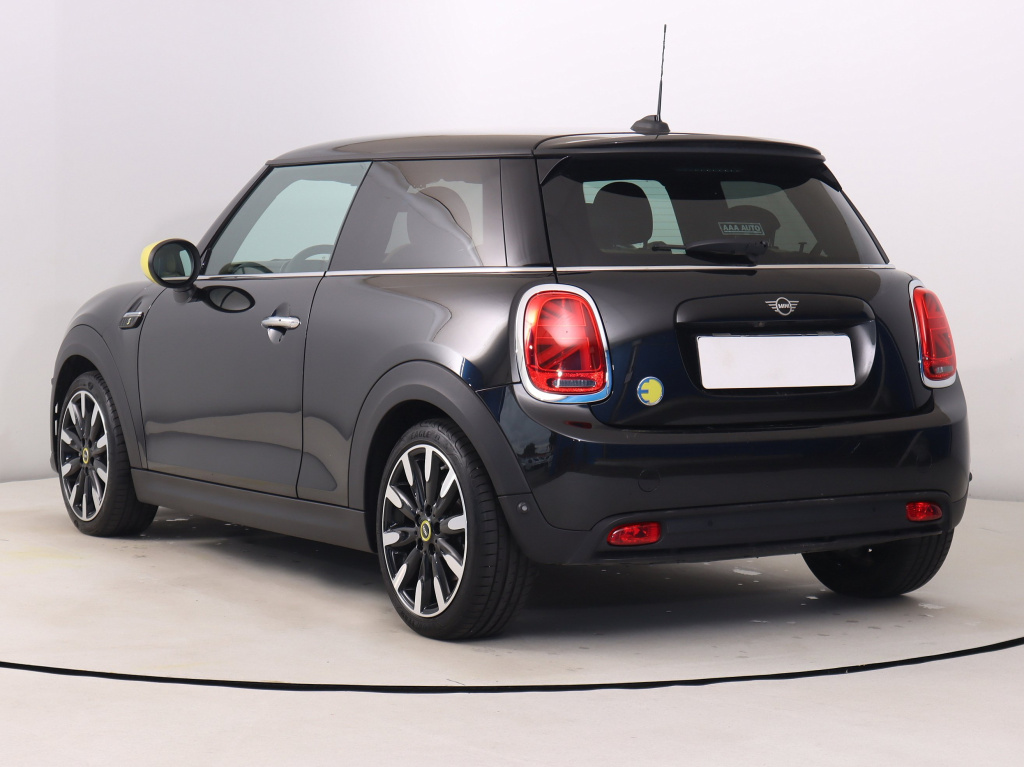 MINI 3-door