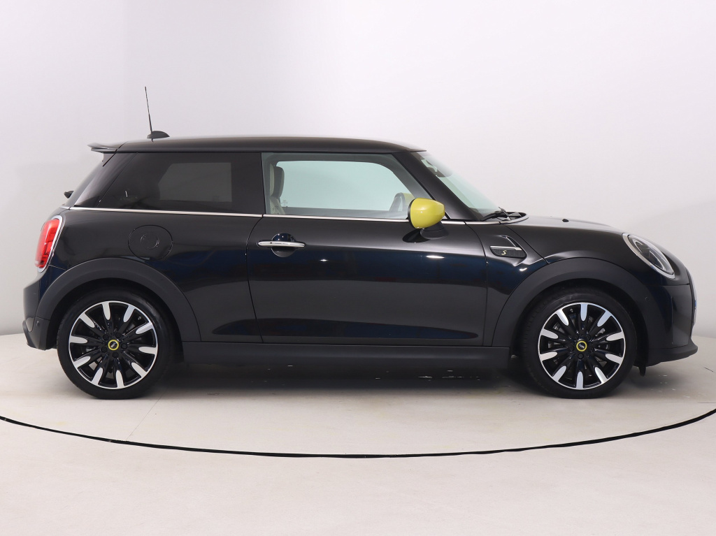 MINI 3-door
