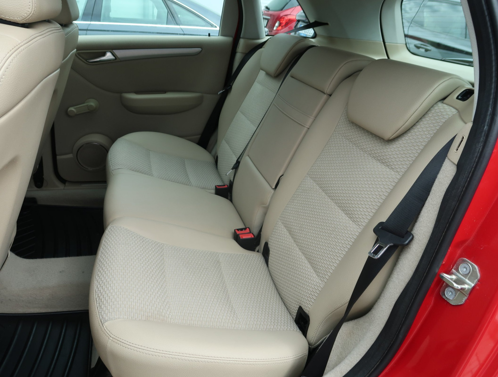 Mercedes-Benz B