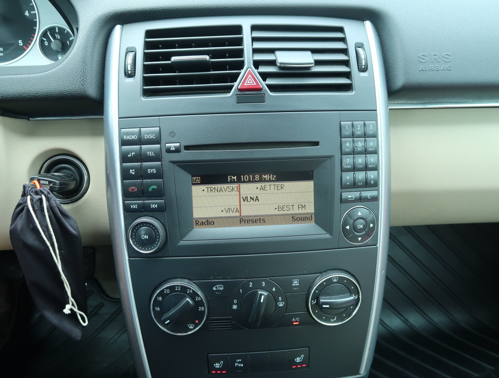 Mercedes-Benz B
