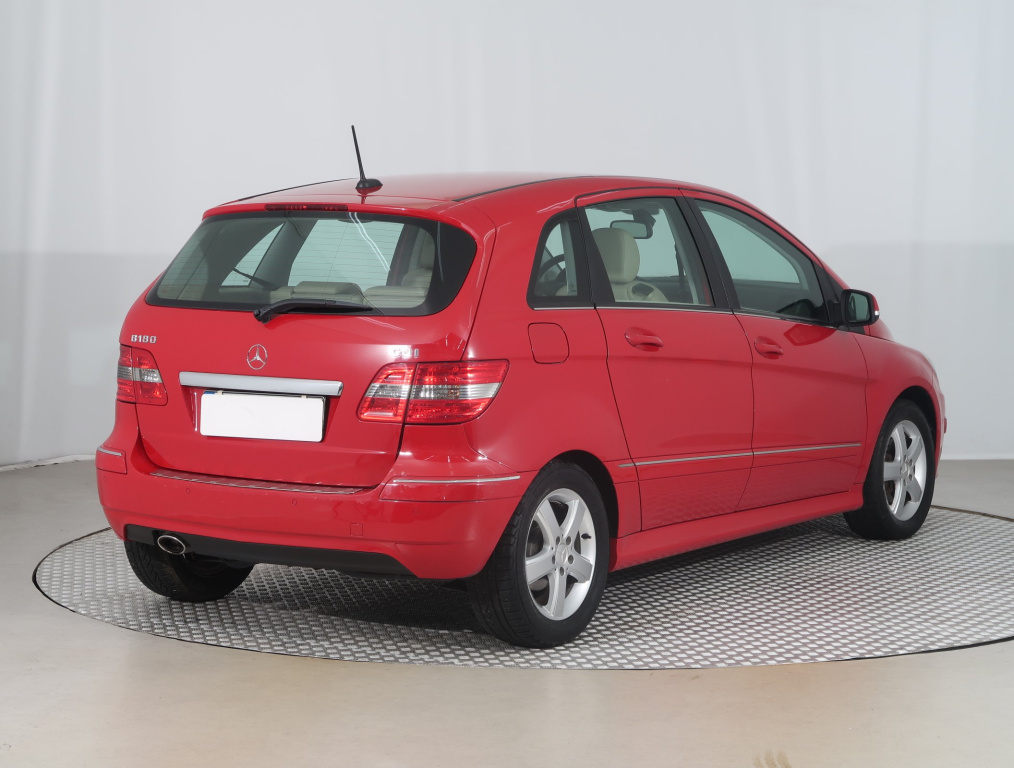 Mercedes-Benz B