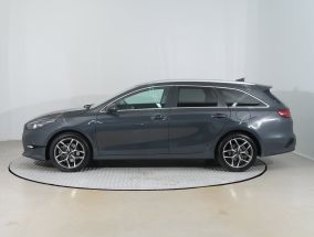 Kia Ceed - 2025