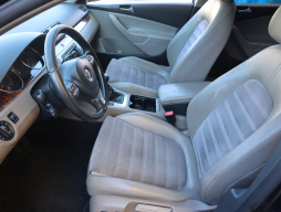 Volkswagen Passat 2010