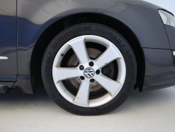 Volkswagen Passat 2010