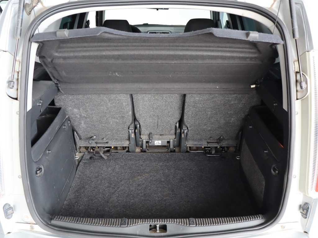 Škoda Roomster