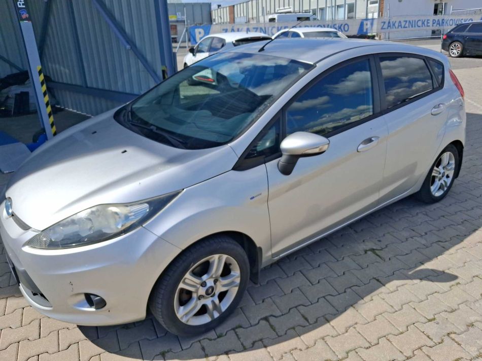 Ford Fiesta - 2009
