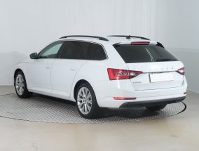 Skoda Superb - 2022