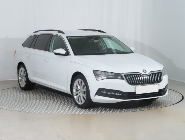 Škoda Superb 2022