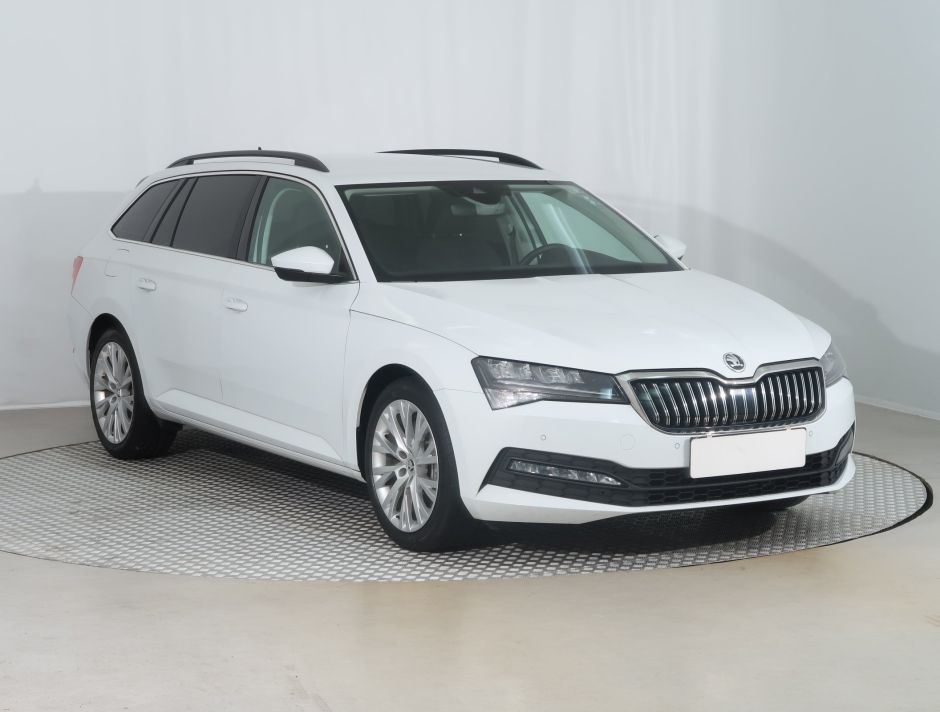 Skoda Superb - 2022