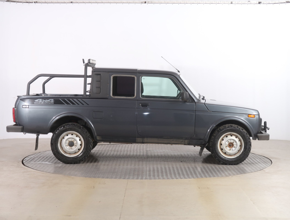 Lada Niva