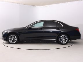 Mercedes-Benz E - 2016