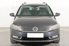 Volkswagen Passat - 2013