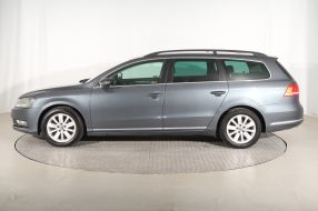 Volkswagen Passat - 2013