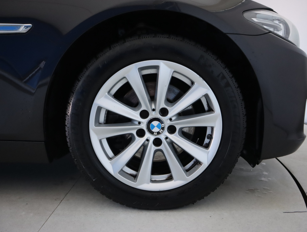 BMW 5