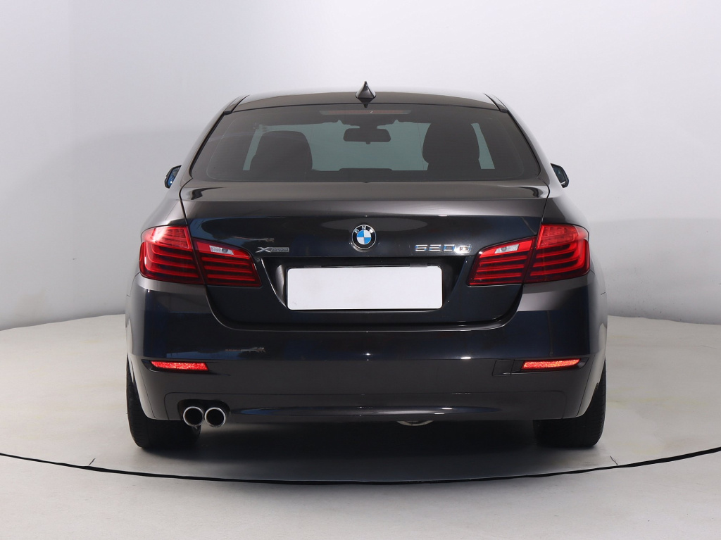 BMW 5