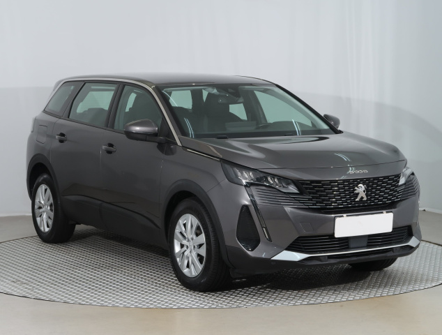 Peugeot 5008 2021