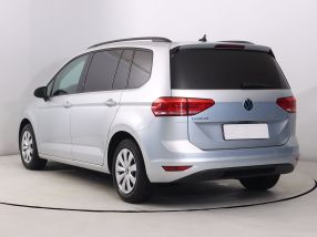 Volkswagen Touran - 2021