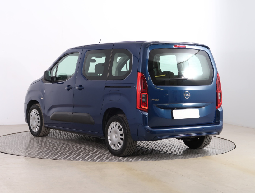 Opel Combo, 2021