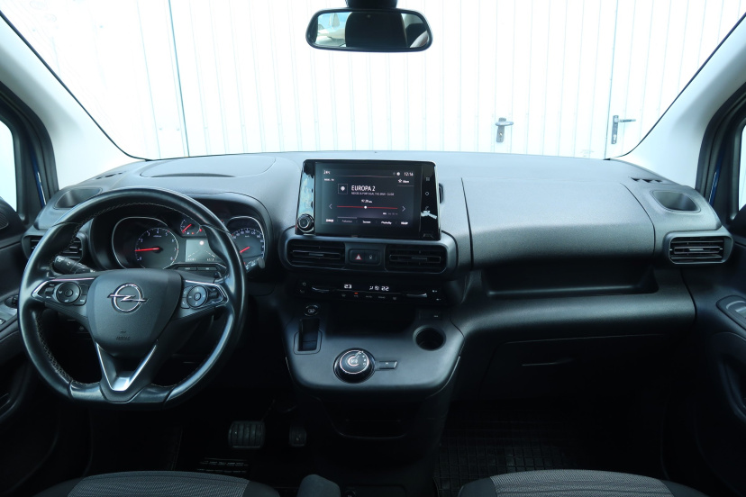 Opel Combo, 2021
