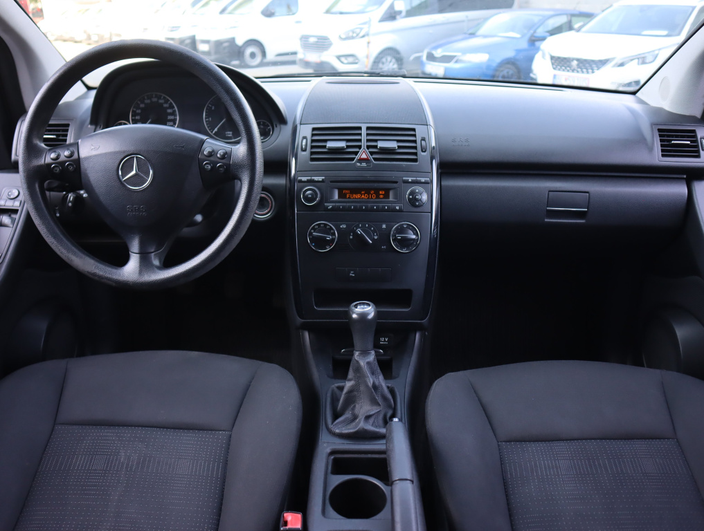 Mercedes-Benz A